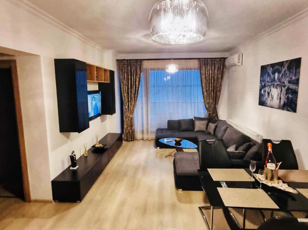 Deluxe Lake View Mamaia Exteriör bild