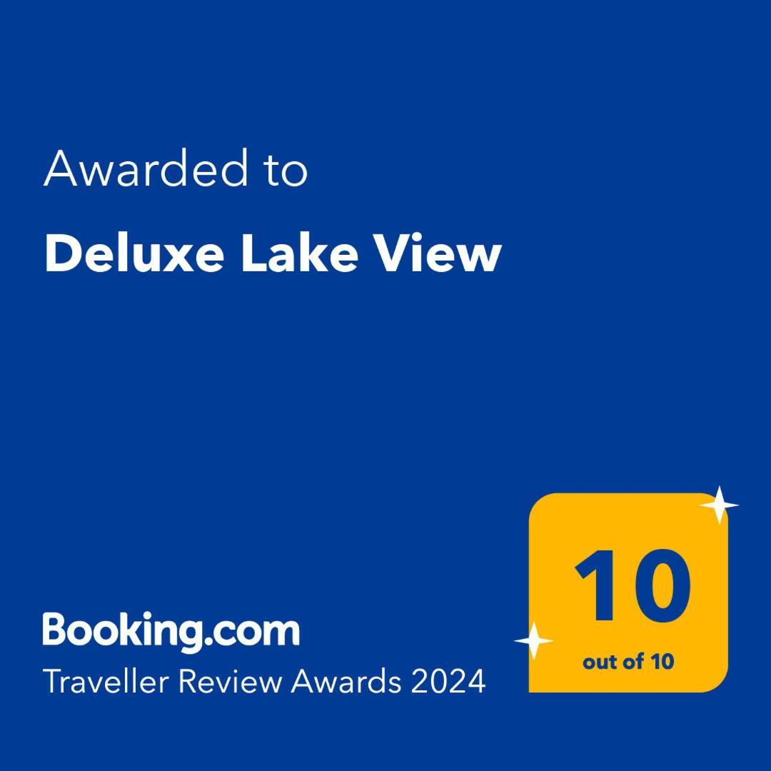 Deluxe Lake View Mamaia Exteriör bild